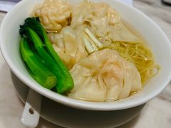 -香港百合居(LCM置汇旭辉广场店)