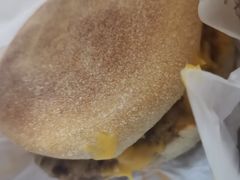 双层阿拉斯加狭鳕鱼堡-麦当劳(朝阳北路店)