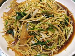 -一口猪海鲜浑锅·东北家常菜