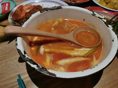 泰式传统冬阴功汤-迷你椰·泰式大排档(观前街店)