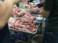 -标记美食新鲜猪杂(兴南大道店)