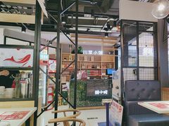 -辣小妮de川菜馆(红旗Mall店)
