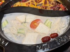 -老酉火锅(阳明古镇店)