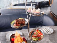 -Hi City·城市之巅