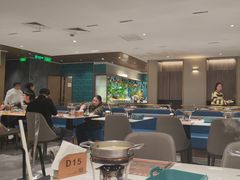 -金马门国际美食百汇(珞喻路店)