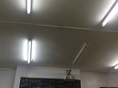 大堂-做了不起的80后