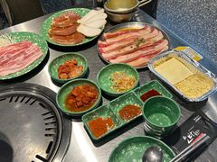 -欧巴炭烤肉오빠숯불구이(南京东路店)
