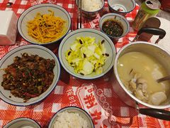 -荆九爷爆炒桥头三嫩(夫子庙店)