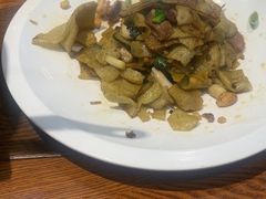 -黄泥岗·地道湖北菜(奥特莱斯店)