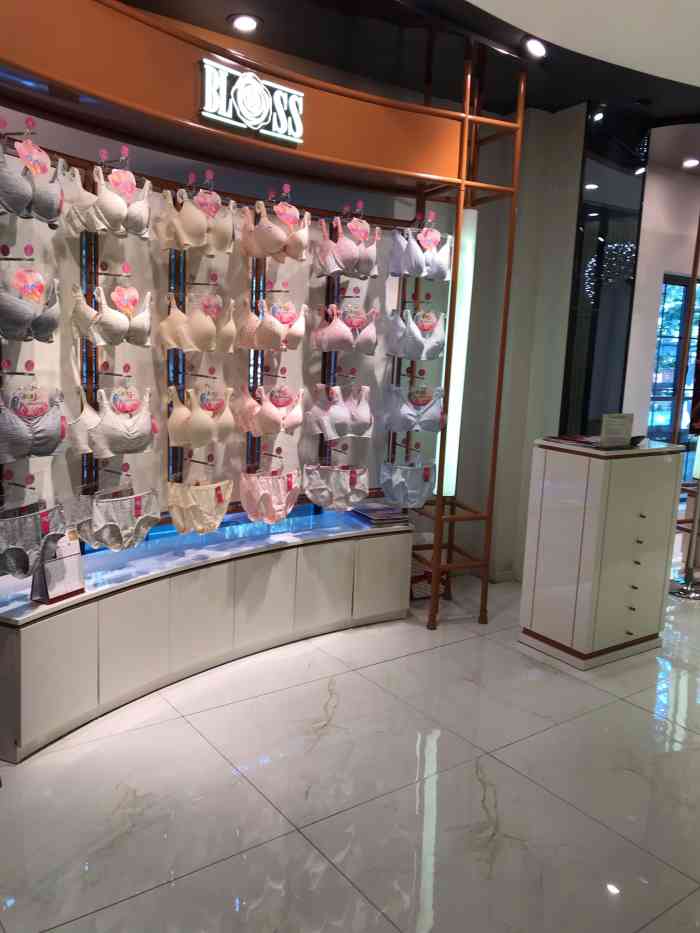 gujin古今内衣(淮海路总店)-"开春了,本想买春季bra,淮海路上古今也.