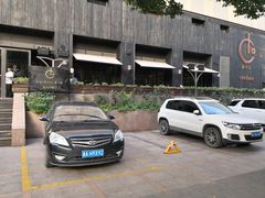 -Carbon莫卡哆·意大利复古集市餐厅(杭州大厦店)