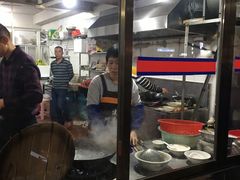 -建国蚵煎蚵面