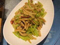 -乔家小院•非遗驴肉•本地小海鲜(滨河路店)