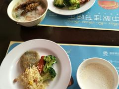 -蓬客精品酒店(南山海岸城购物中心店)