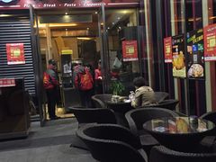 门面-尊宝比萨(首座店)