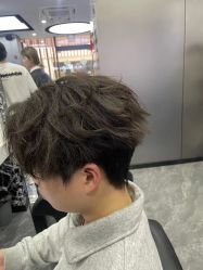 -米可造型烫发染发