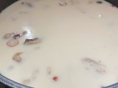 -煲宫猪肚鸡(昆山金鹰国际购物中心店)