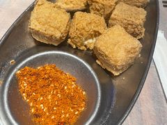 炸臭豆腐-巴厘龙虾·榜首油焖大虾(音乐学院·沿江酒馆店)