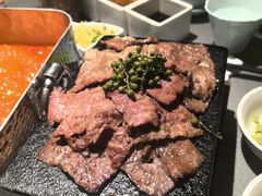 -左庭右院鲜牛肉火锅黑金店(陆家嘴中心店)