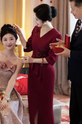 -莫小姐婚纱