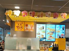-麦当劳(轻轨曹杨路店)