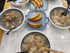 -老新隆牛肉锅贴(新街口店)