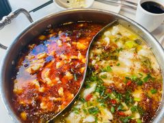 -德林酸菜鱼火锅(南丹店)