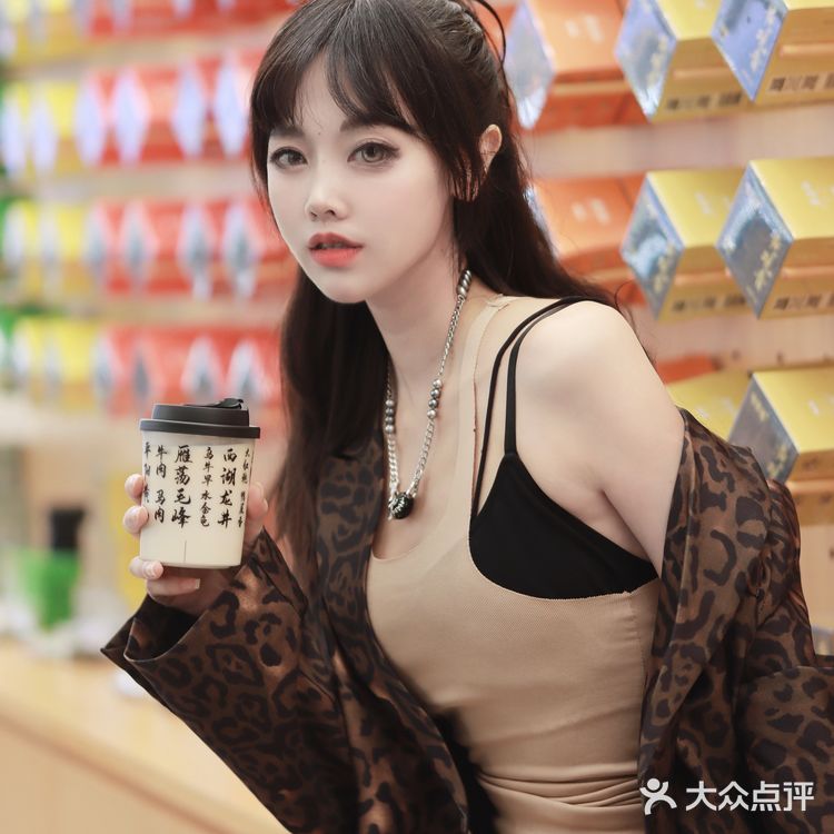 讲究传统的哈茶福上海又在龙之梦开新的门店啦！