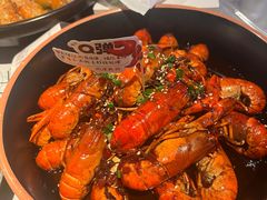 -巴厘龙虾·榜首油焖大虾(音乐学院·沿江酒馆店)