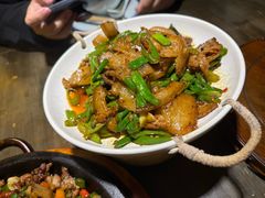 -老灶房-四川土菜(铁牛广场店)