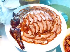 德胜枣木烤鸭-雀蓝川菜(奥体广场店)