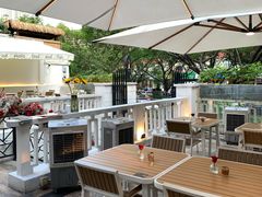 -Mark&Mars Restaurant