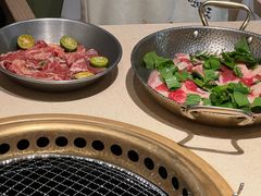 -蚂蚁洞·烤肉大营地(上海静安大悦城店)