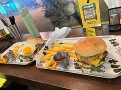 夏威夷汉堡-Grinder 绞肉机汉堡(武定路店)