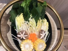 -椰子营·椰子鸡火锅(万象里店)