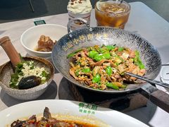 -费大厨辣椒炒肉(黄兴中心广场店)