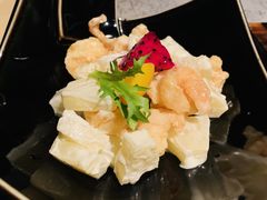 -穹六人间 people 6(岳阳路店)