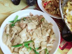 -东北食府·铁锅炖(花溪湾店)