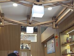 -霸王茶姬(南强街店)