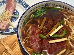 -镇南锅盖面馆(解放路店)