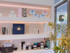-PE SALON