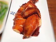 脆皮吊烧鸡-南拳十三姨·潮汕砂锅粥(世纪金源店)