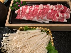 -湊湊火锅·茶憩(打浦桥日月光店)