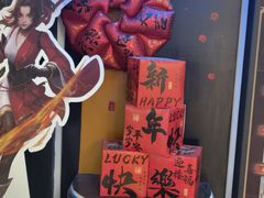 -暴风岛沉浸式体验馆(百联世纪店)