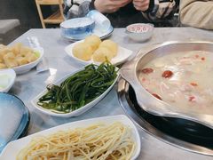 -光头药膳鸡(莱茵小镇店)