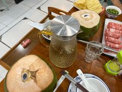 -老何家后安粉·糟粕醋海鲜火锅(三亚湾椰梦长廊店)