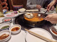 -犇鼎牛潮汕牛肉火锅(新辰里学清路店)