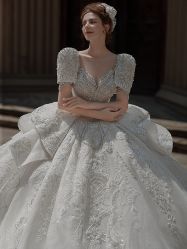 -艾米丽婚纱礼服