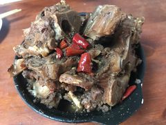 -宝瑞门钉肉饼店