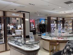 -宝岛眼镜(群光广场店)